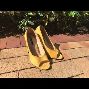 Yellow shoes. Perfect for work.